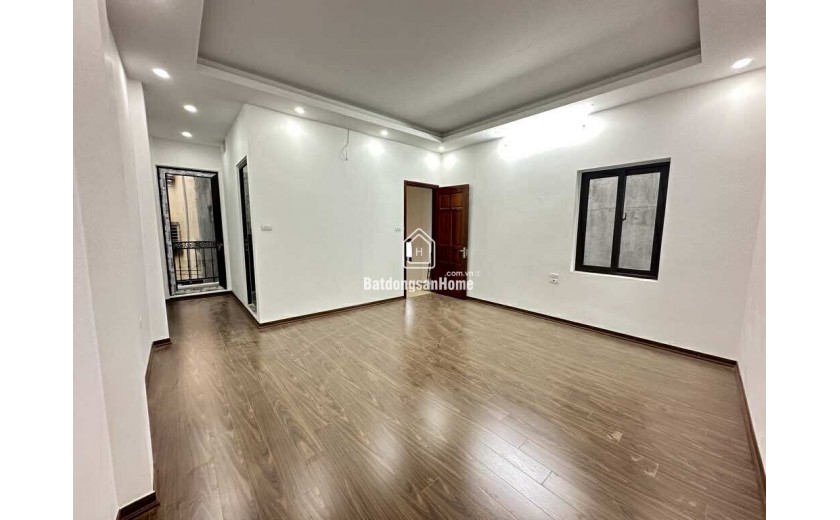 Cạnh Times City, Nhà Đẹp Ở Ngay, 20m Ra Mặt Phố, 45m Hơn 7 Tỷ